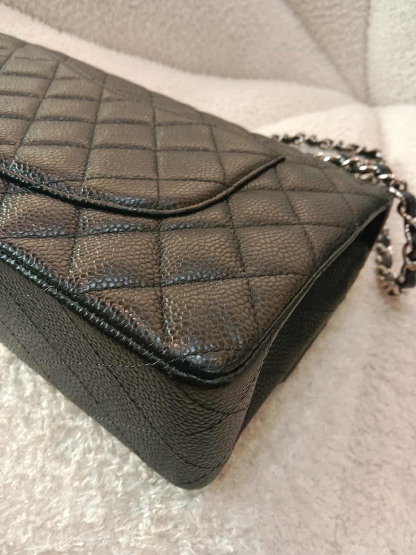 Chanel Classic Double Flap Medium Black Caviar Series 19