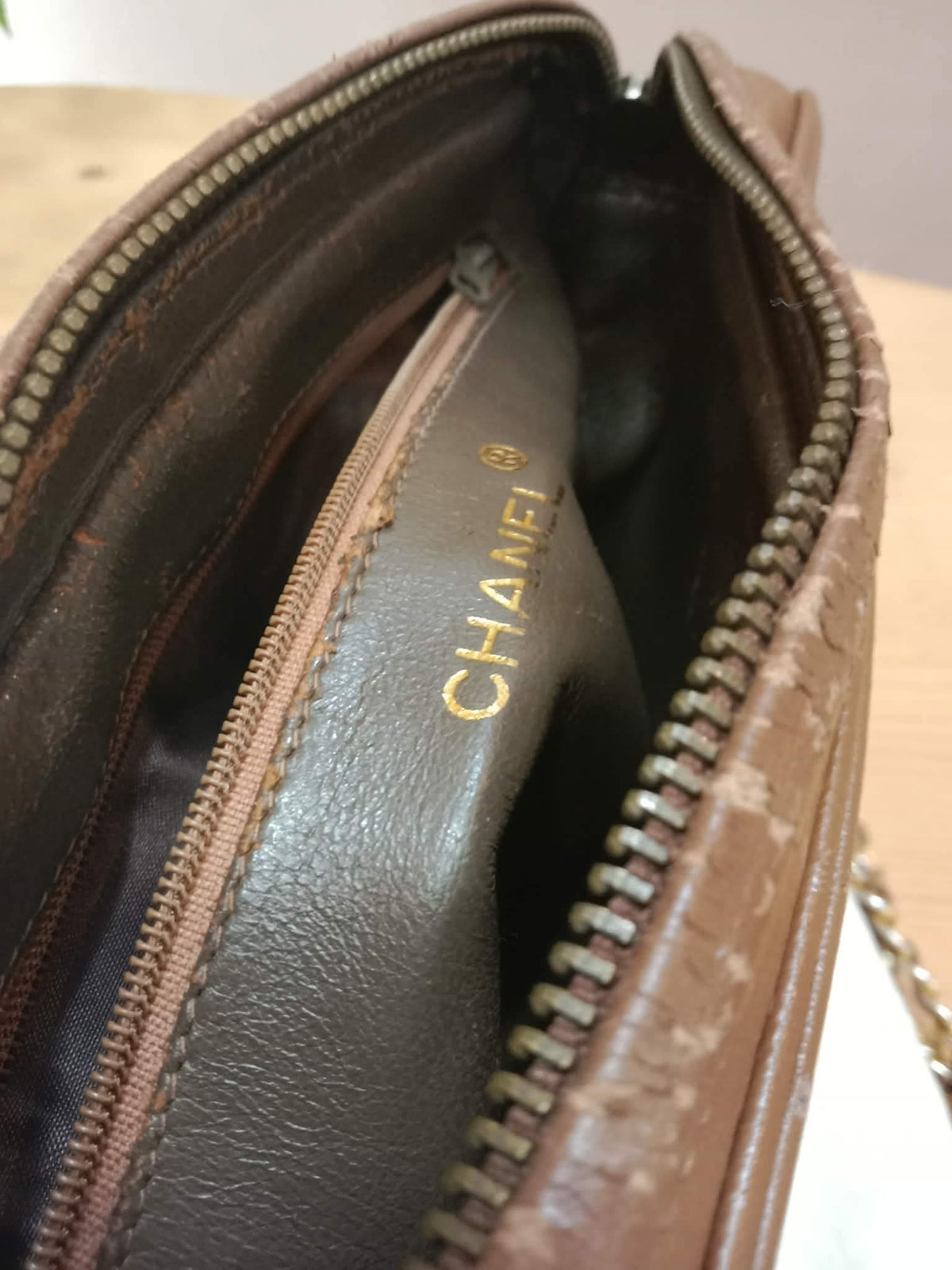 Chanel Vintage Camera Bag Lambskin Brown Series 0