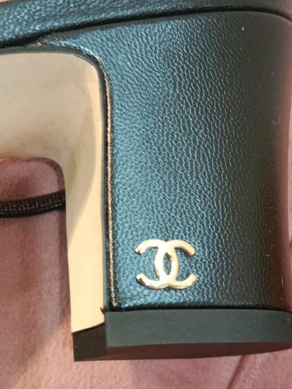 Chanel CC Slingback Black 37C