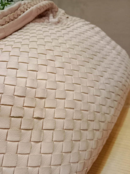 Bottega Veneta Intrecciato Hobo Bag Pink