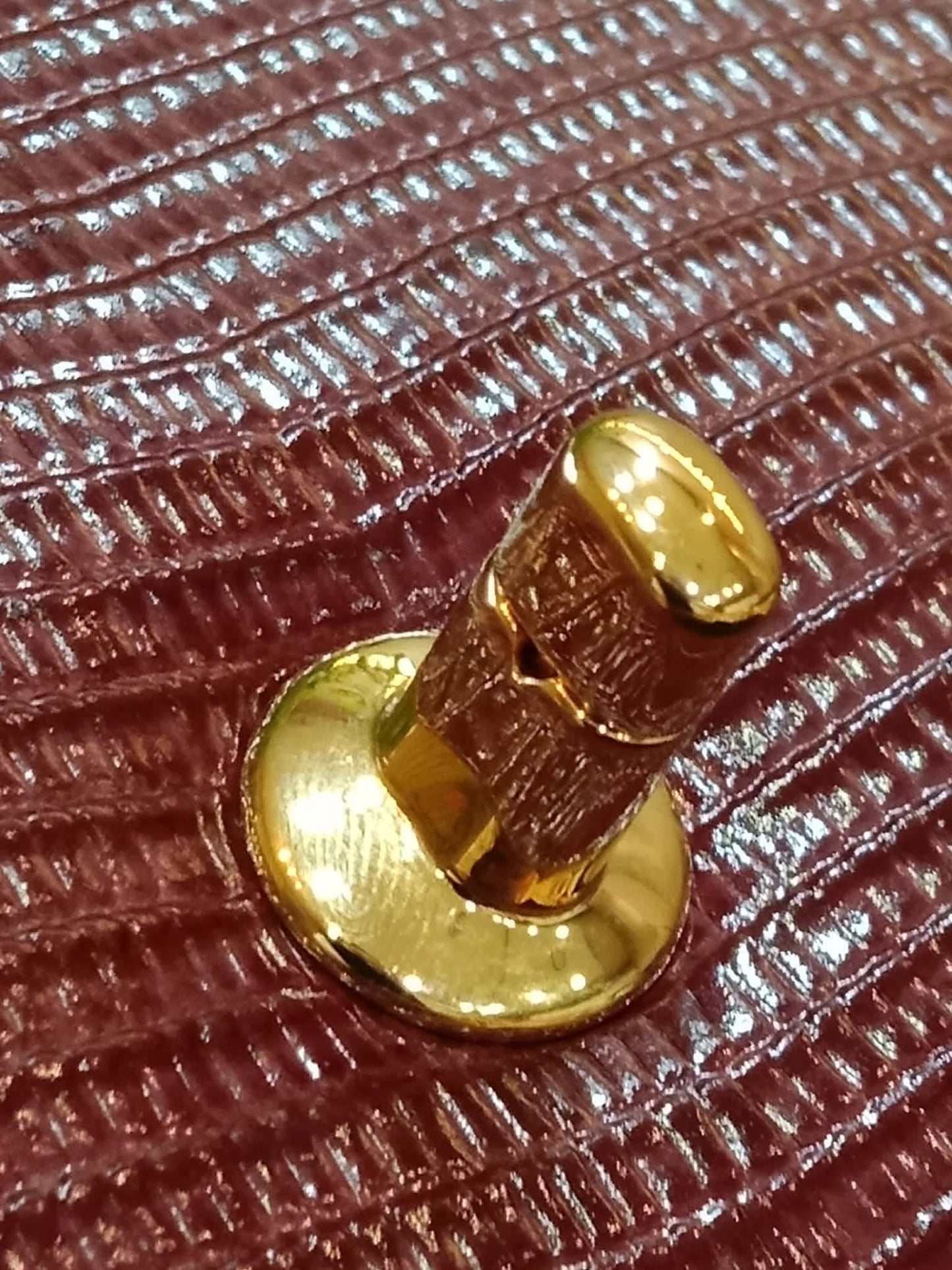 Chanel Tophandle Lizard Embossed Calfskin Clutch Dar Burgundy Microchipped