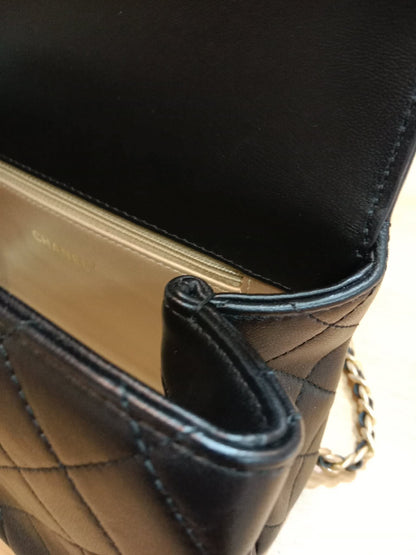 Chanel La Parisienne Quilted Lambskin Tophandle Bag Black Series 30