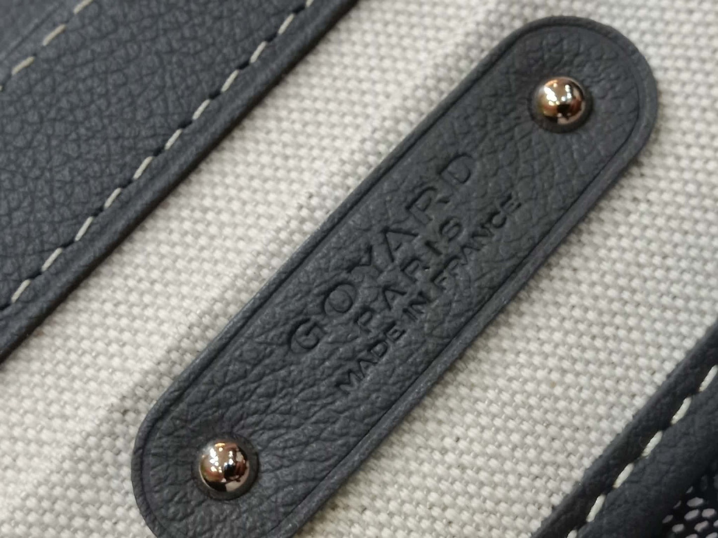 Goyard Saigon Tote Bag Goyardine Canvas with Structured Leather Trim Gris MM