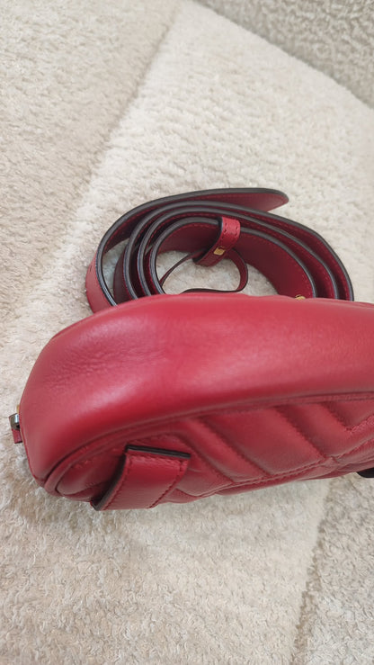 Gucci GG Marmont Beltbag Red
