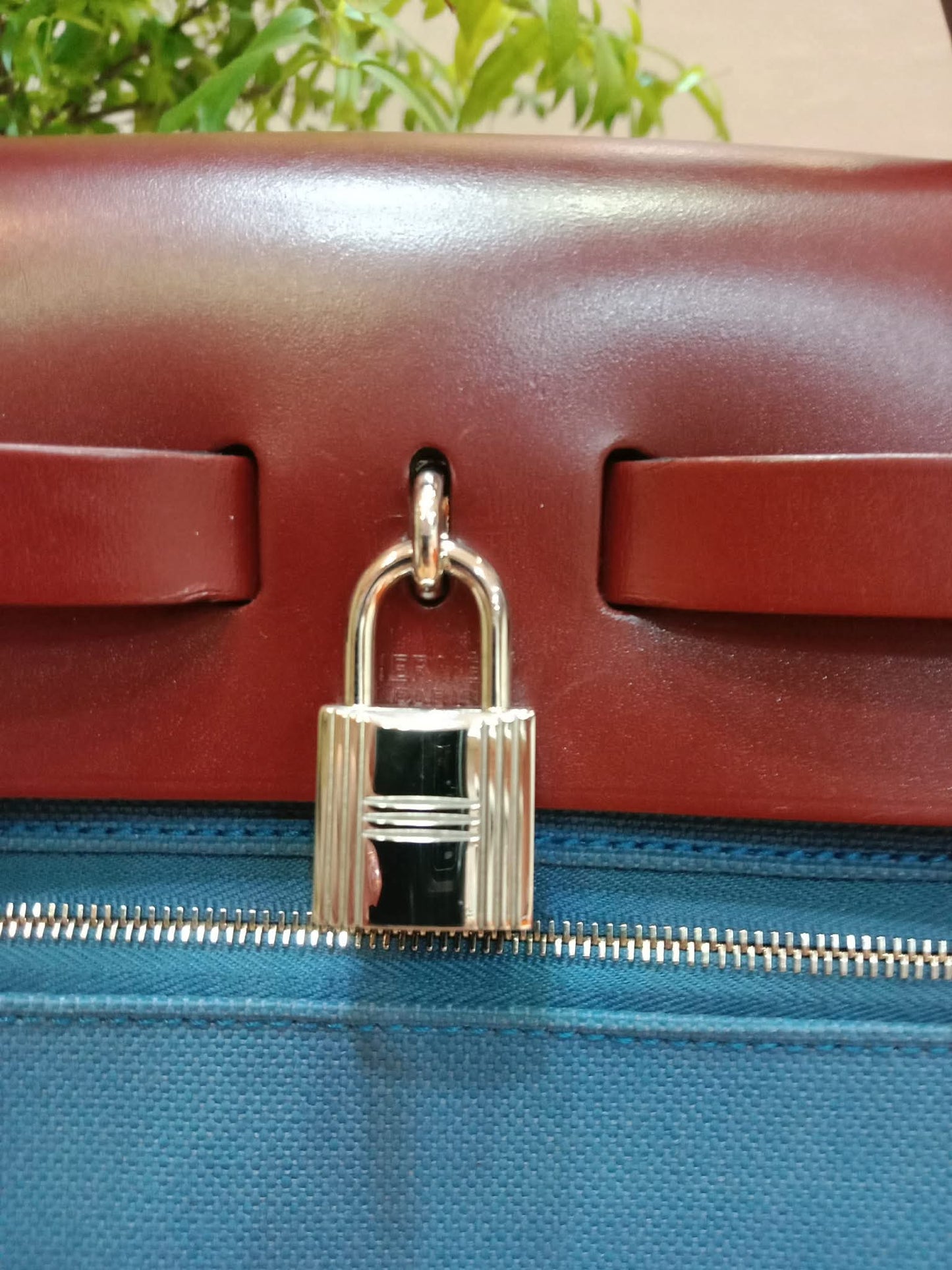 Hermes Herbag Zip 31 Bicolor Blue/Red Canvas & Leather Stamp X 2016