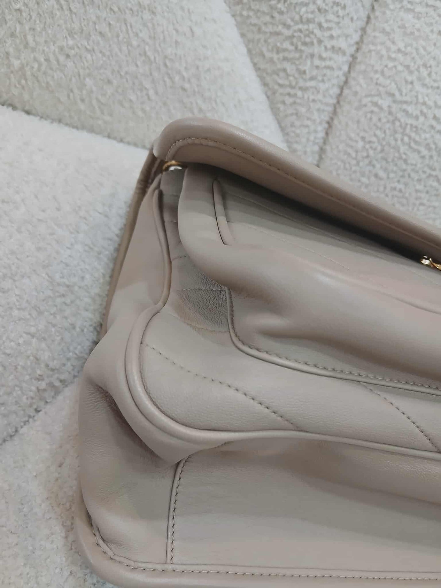 Saint Laurent Niki Leather Beige Bag