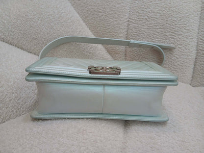 Chanel Leboy Chevron Iridescent Green Old Medium Series 25