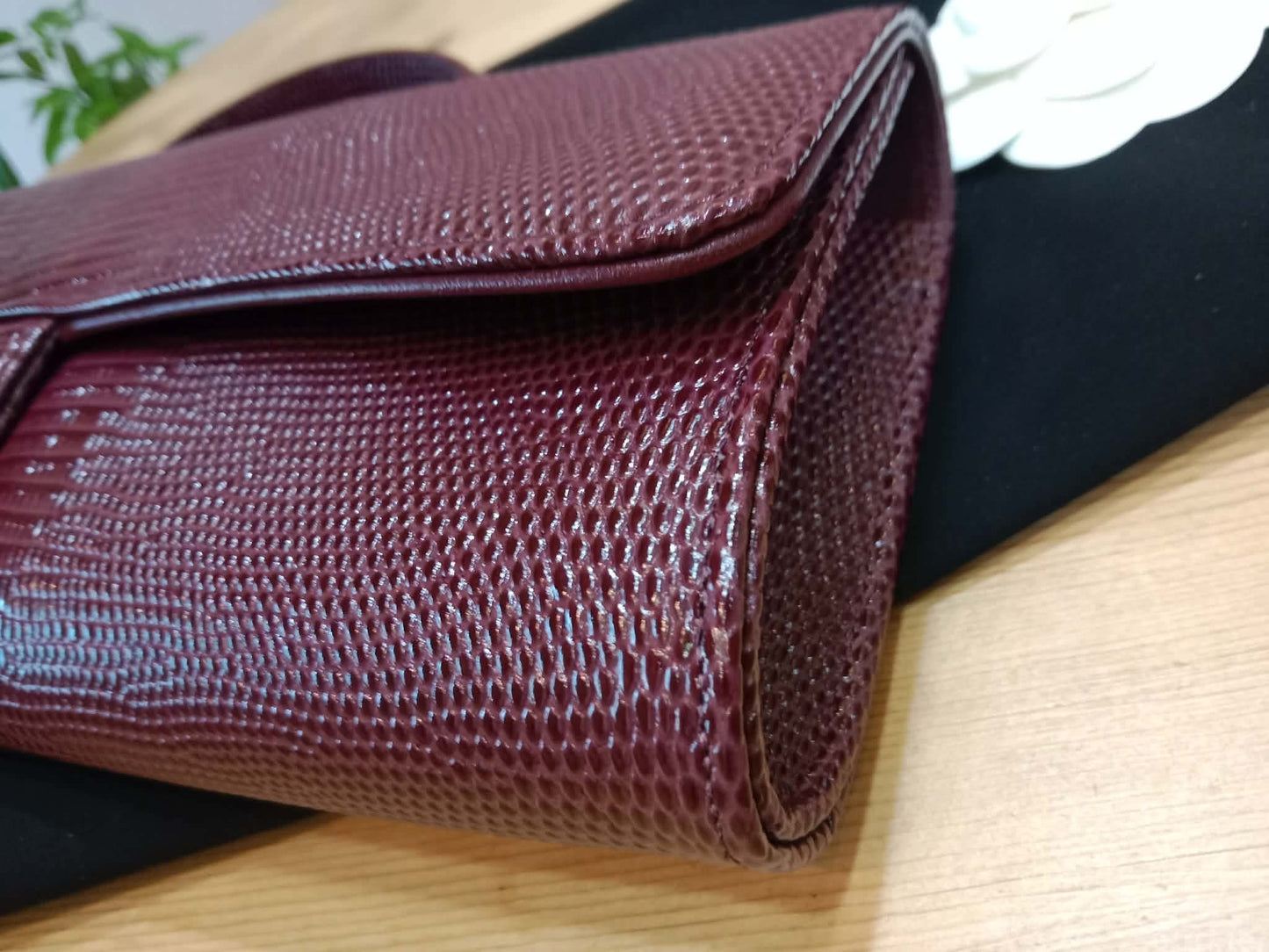 Chanel Tophandle Lizard Embossed Calfskin Clutch Dar Burgundy Microchipped