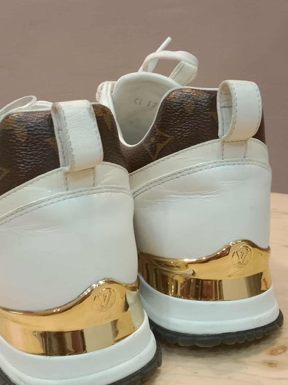 Louis Vuitton White Monogram Reverse Run Away Sneakers Size 37 (24)