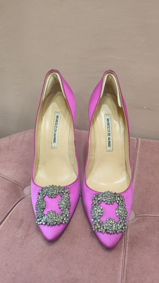 Manolo Blahnik Satin Heels Size 38