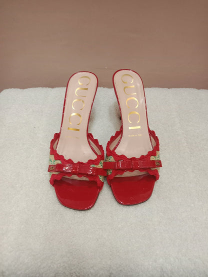 Gucci Kertu Mule Heels Red Patent Leather Trim and Bow Detail Size 36