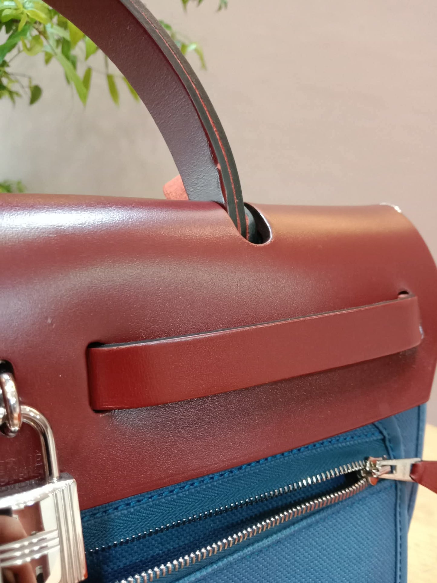 Hermes Herbag Zip 31 Bicolor Blue/Red Canvas & Leather Stamp X 2016