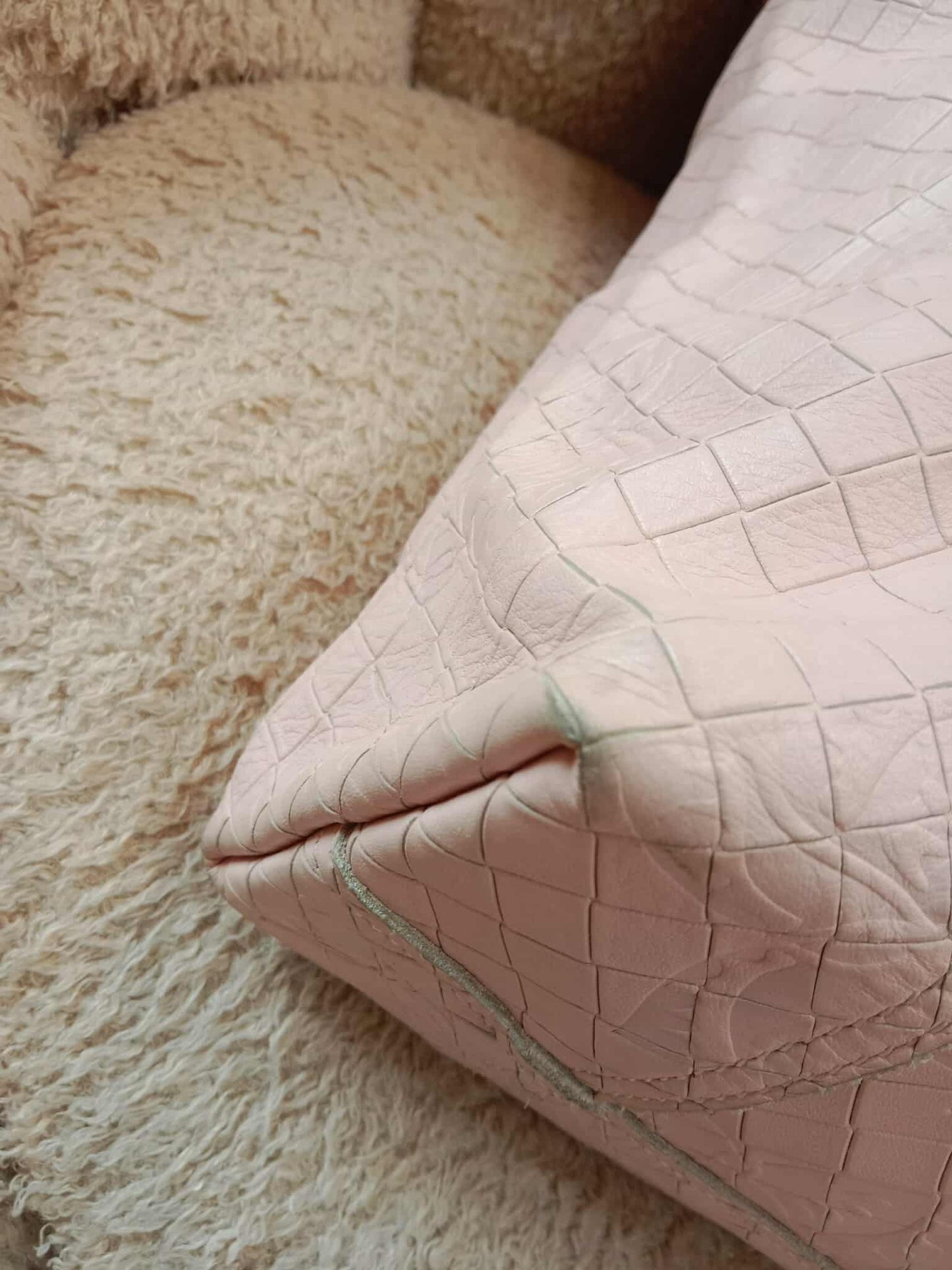 Bottega Veneta Butterfly Intrecciato Tote Bag Pink