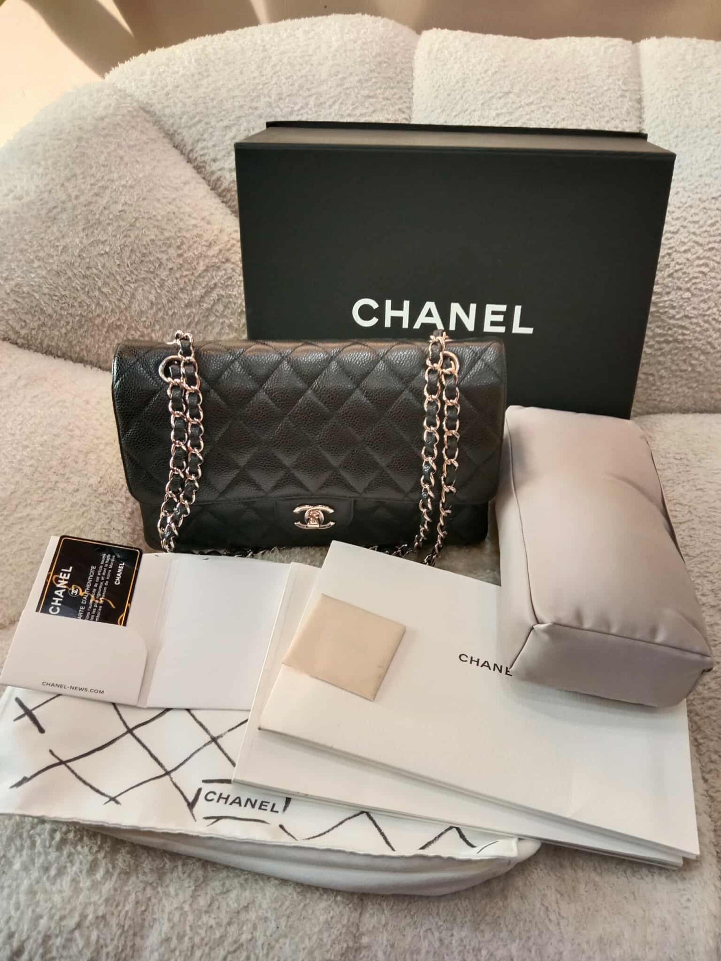 Chanel Classic Double Flap Medium Black Caviar Series 19