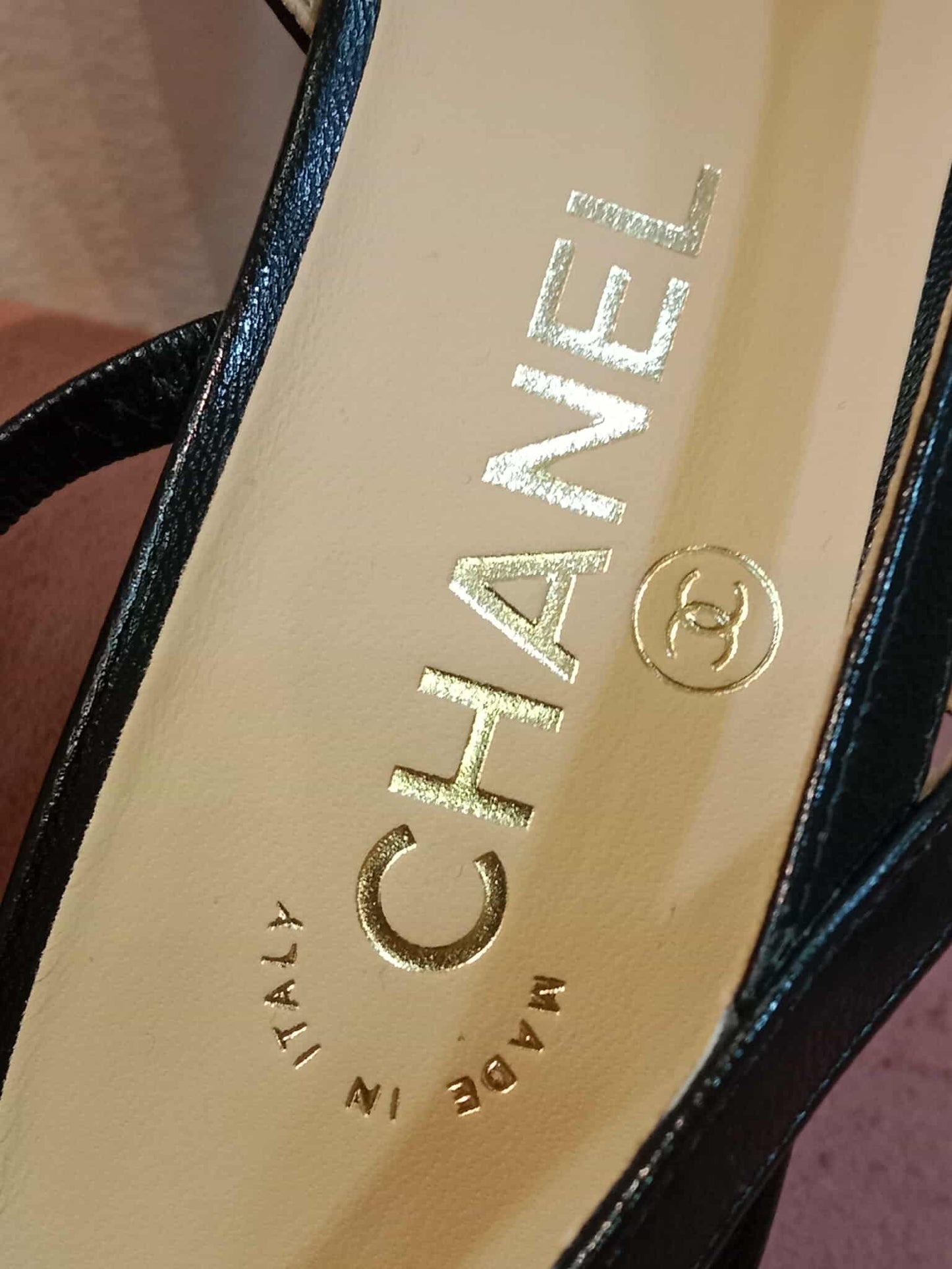 Chanel CC Slingback Black 37C