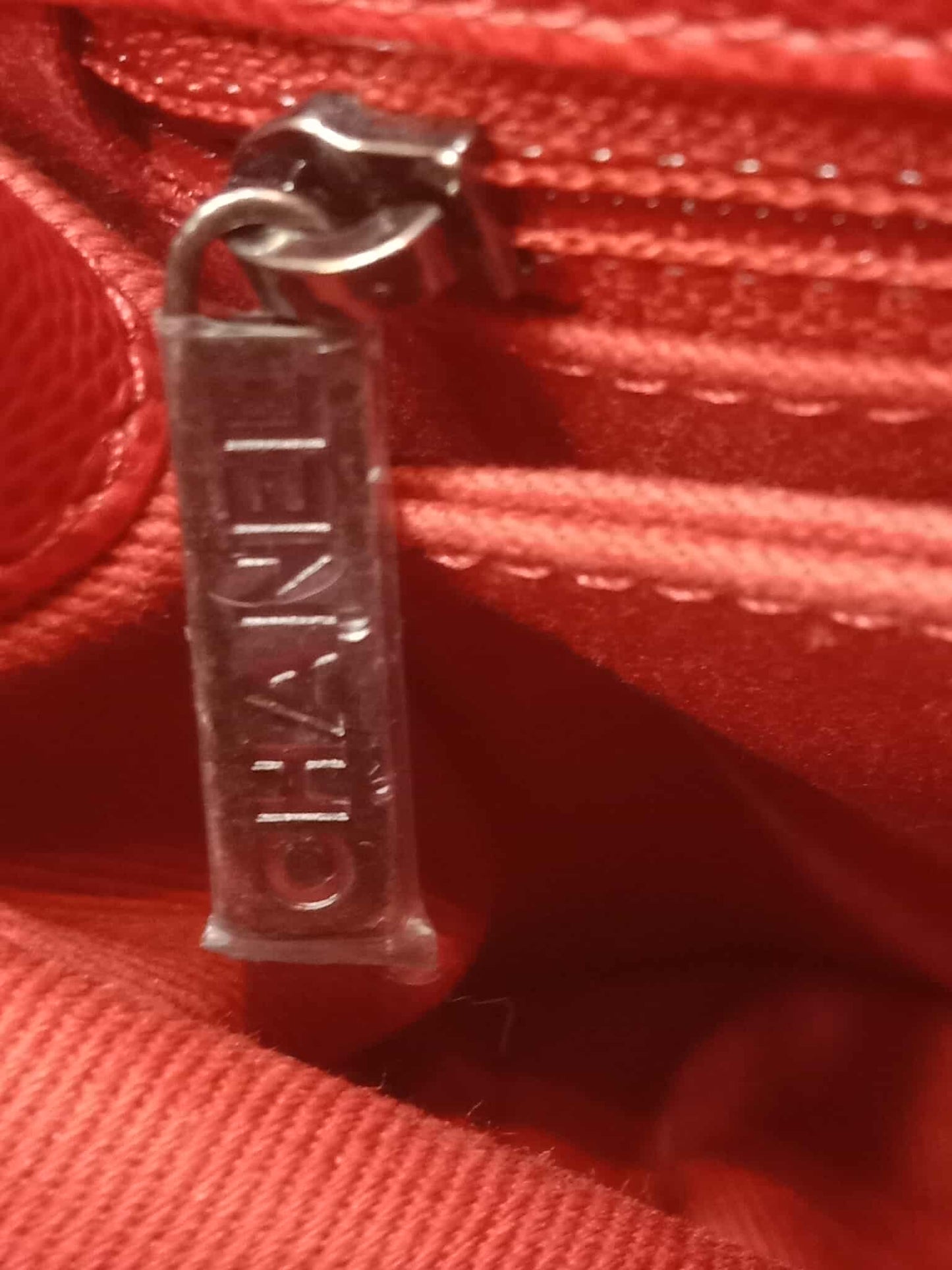 Chanel Cocohandle Caviar Red Small Series 23