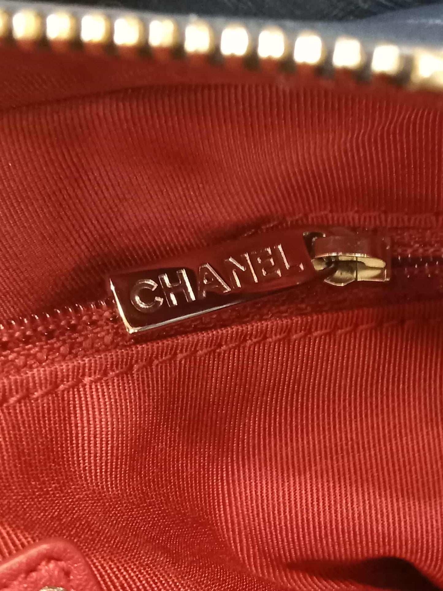 Chanel Gabrielle Small Hobo Bag in Navy/Black Calfskin Series 25