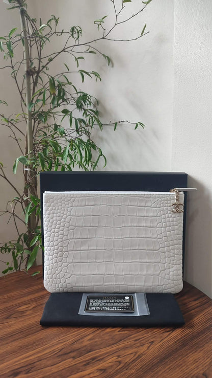 Chanel OCase Croc Embossed White Series 28