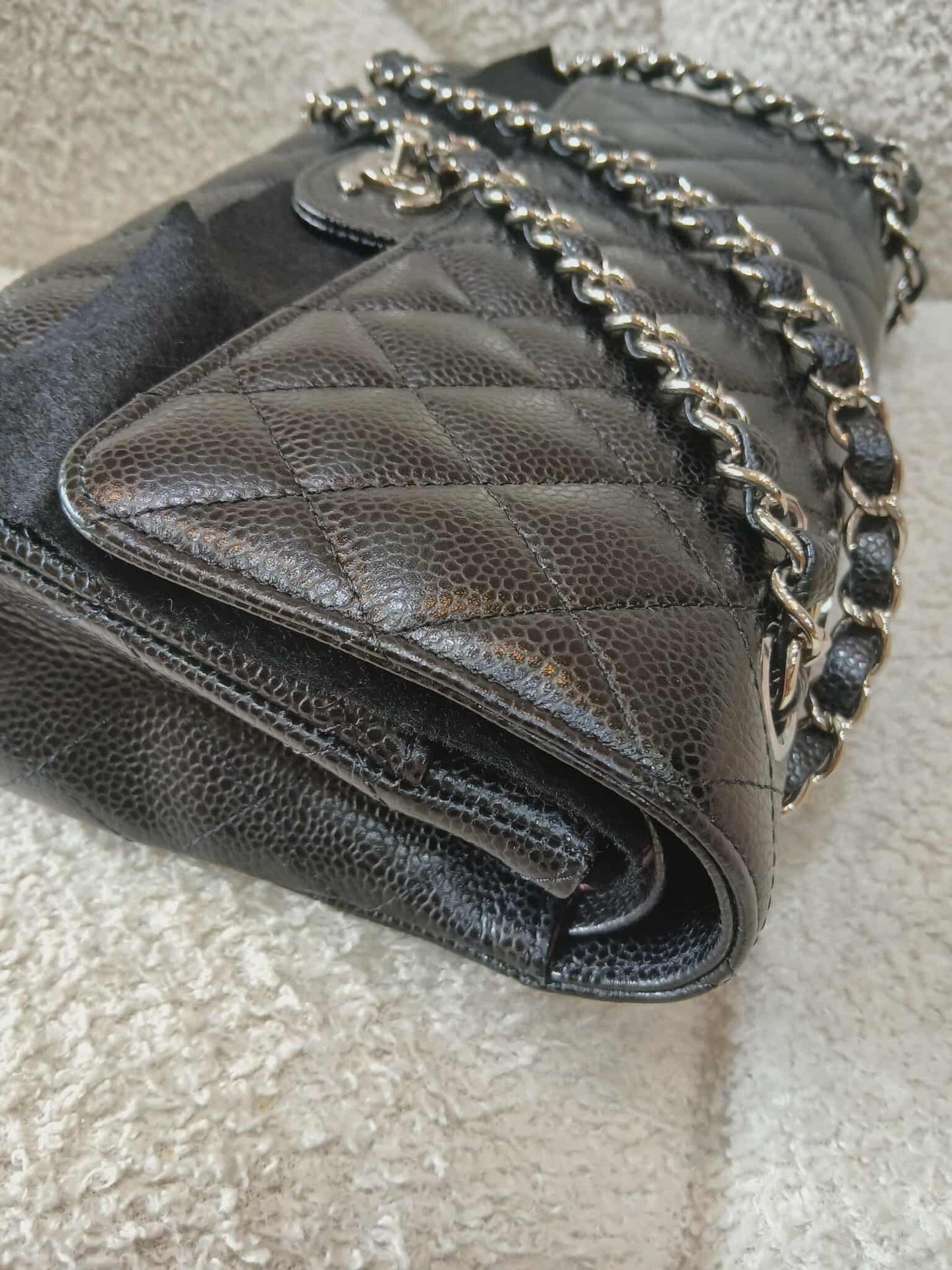 Chanel Medium Double Flap Black Caviar Series 27
