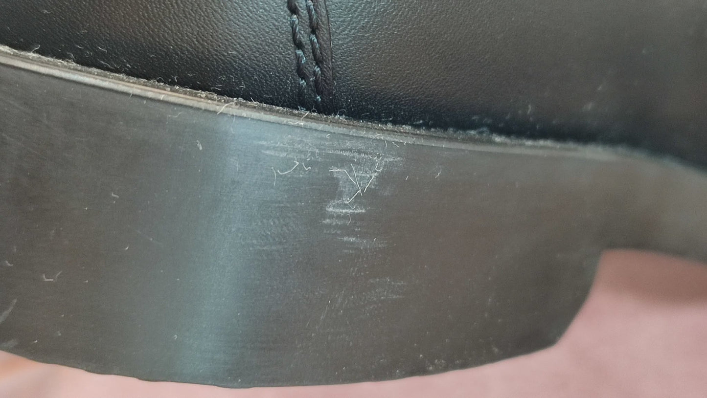 Louis Vuitton Logo Leather Loafers Black Size 8