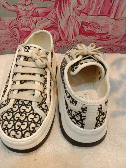 Gucci GG Monogram Platform Sneakers Ivory/Black Size 35.5