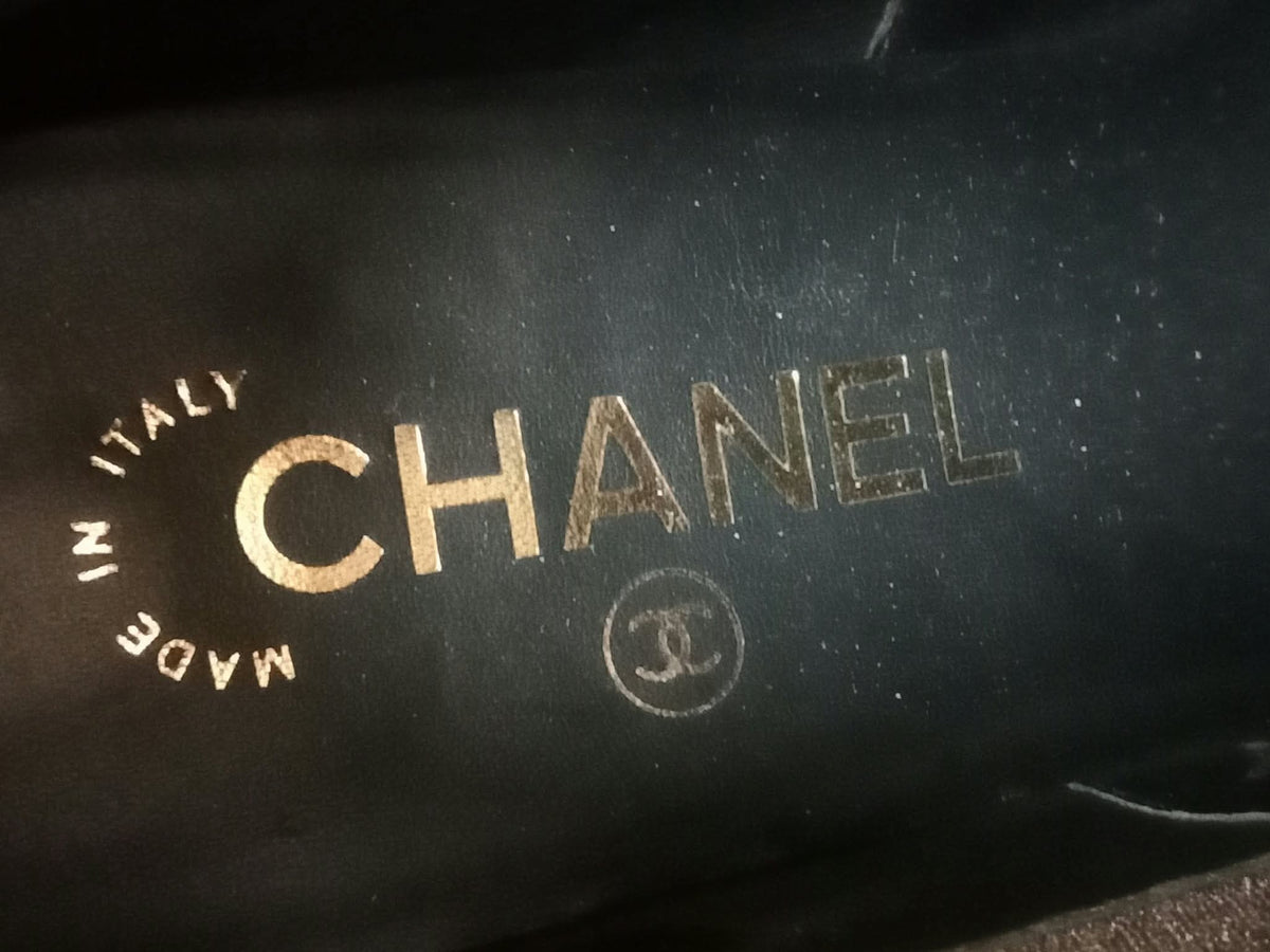 Chanel Calfskin Patent Cap Toe Short Boots Pre-Fall 2019 Collection Size 37.5