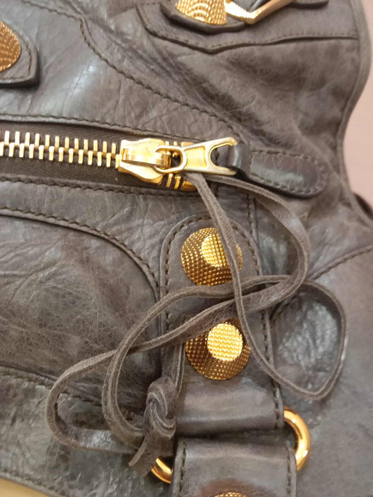 Balenciaga Giant City Bag Distressed Lambski Black