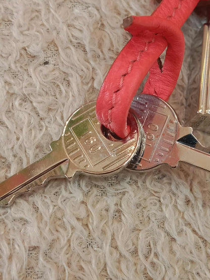 Hermes Victoria II 35 Rose Azalee Clemence Stamp P Square 2012