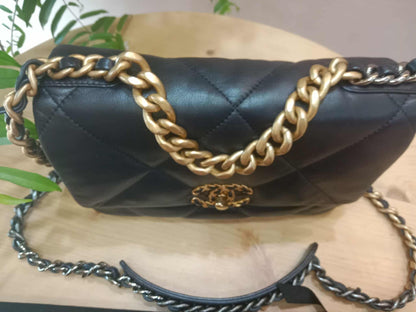 Chanel 19 Beige Midnight Blue Small Series 30