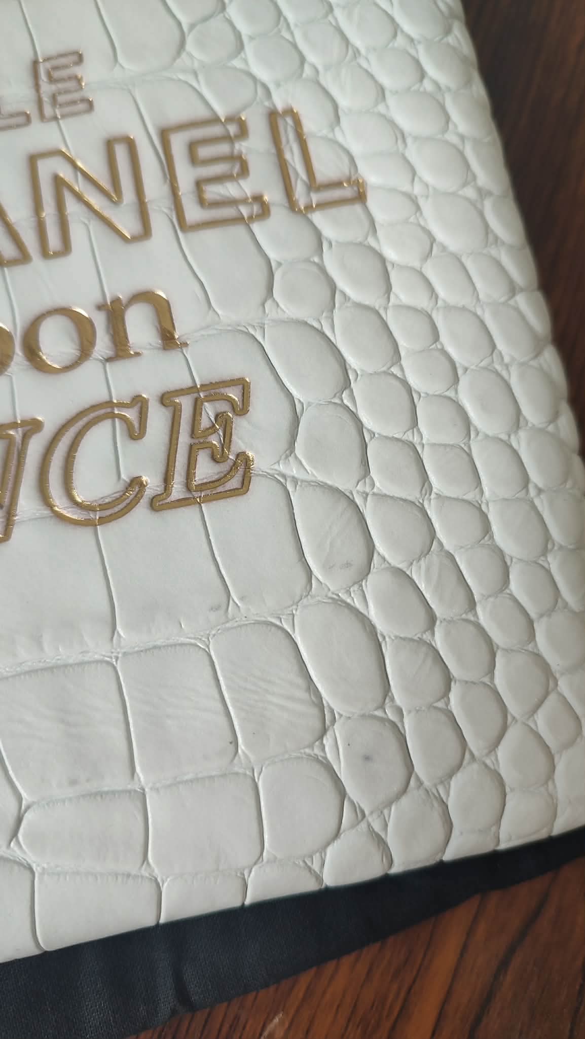 Chanel OCase Croc Embossed White Series 28