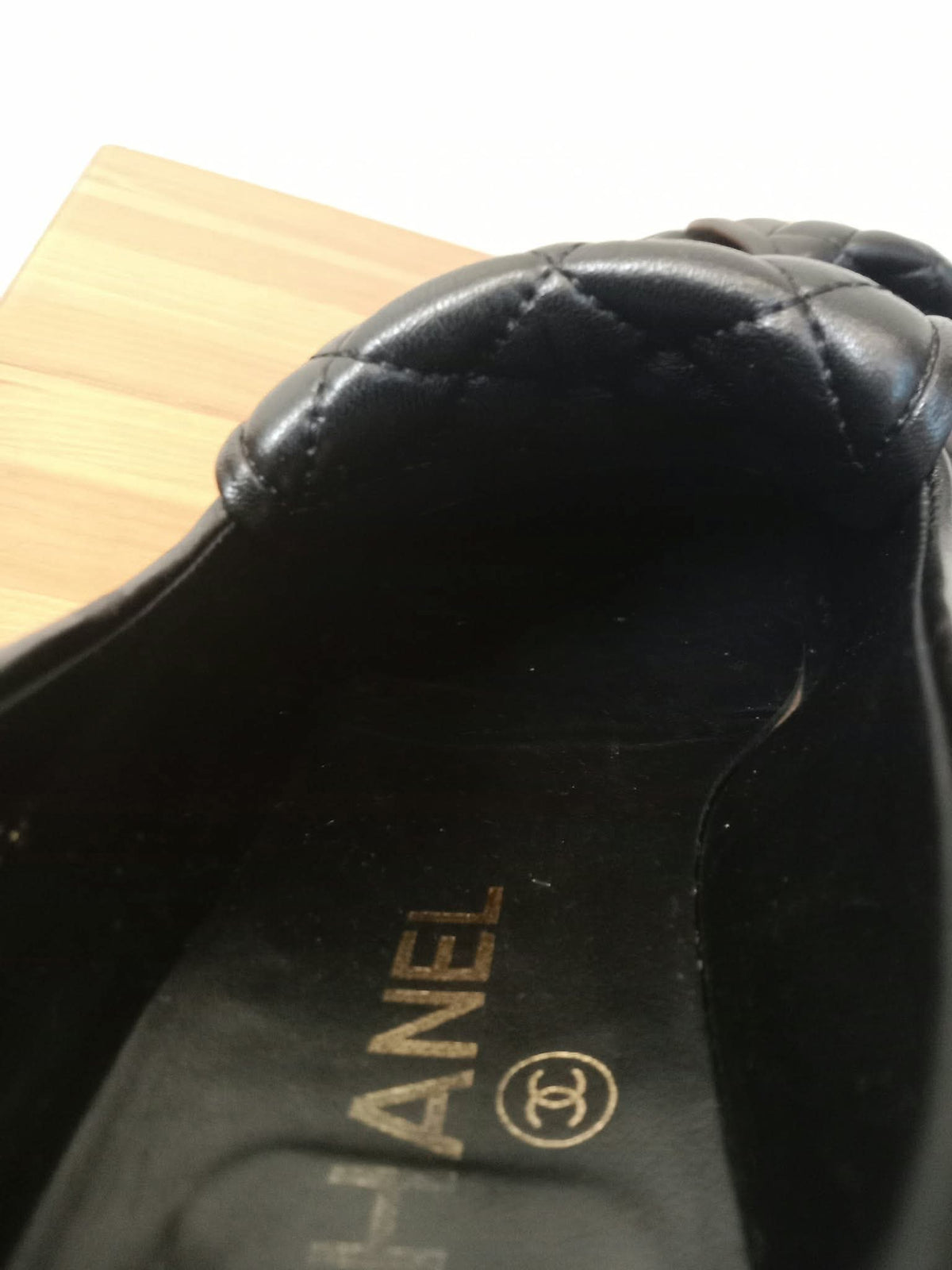 Chanel Quilted Lambskin CC Turn-Lock Loafers Black Size 37 Fullset