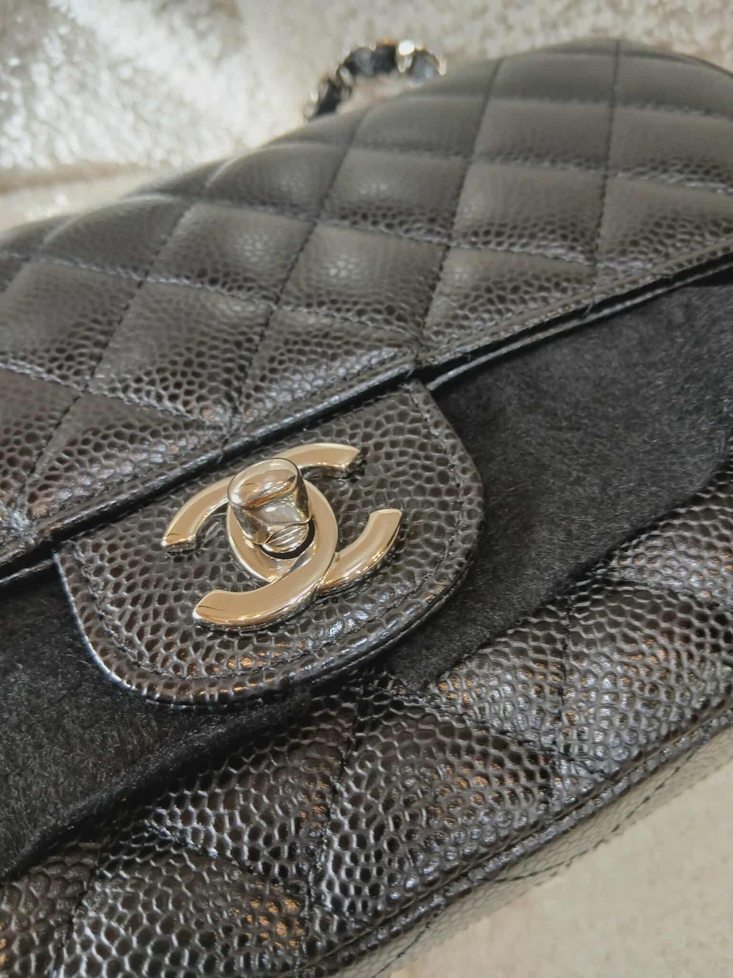 Chanel Medium Double Flap Black Caviar Series 27