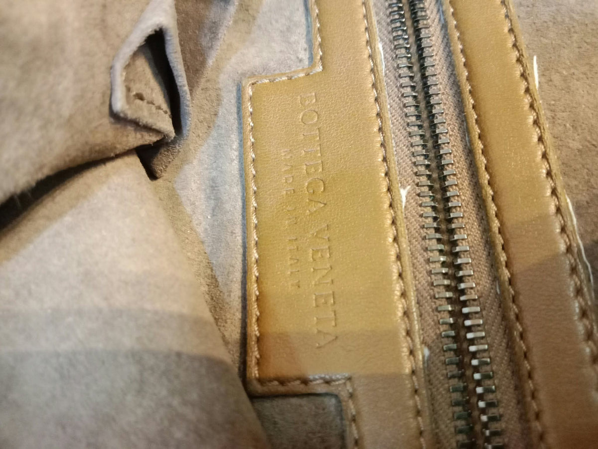 Bottega Veneta Hobo Intrecciato Bag Brown