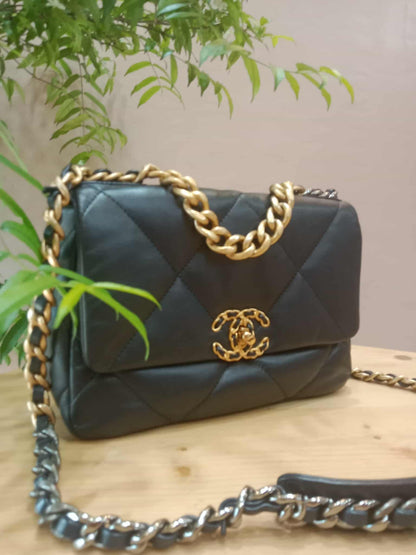 Chanel 19 Beige Midnight Blue Small Series 30