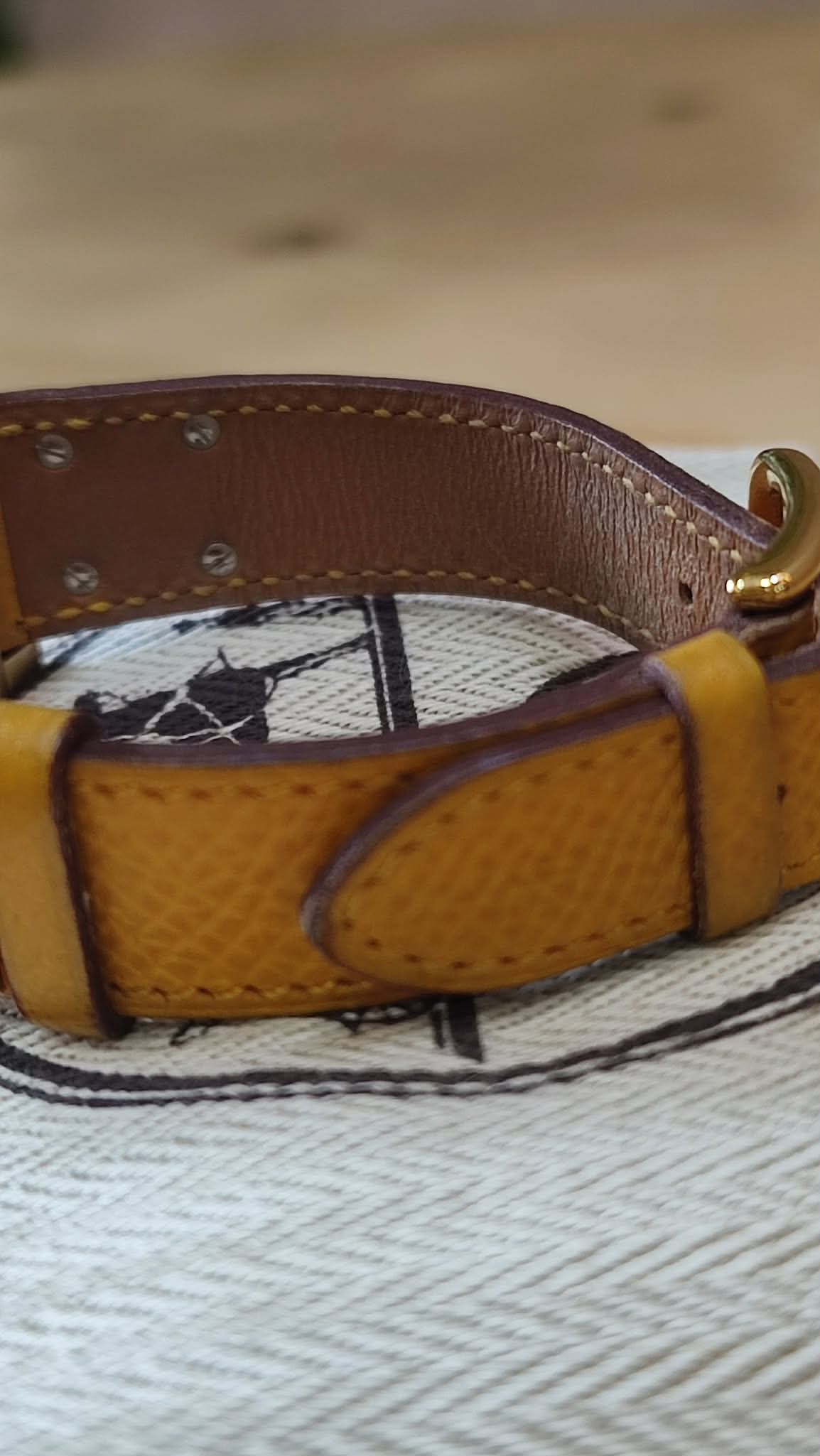 Hermes Vintage Gold Plated Medor Watch Epsom Yellow Stamp Y Circle 1995