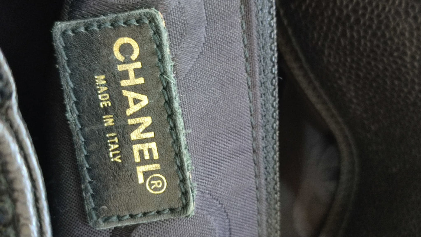 Chanel CC Caviar Drawstring Bucket Bag Black Series 7