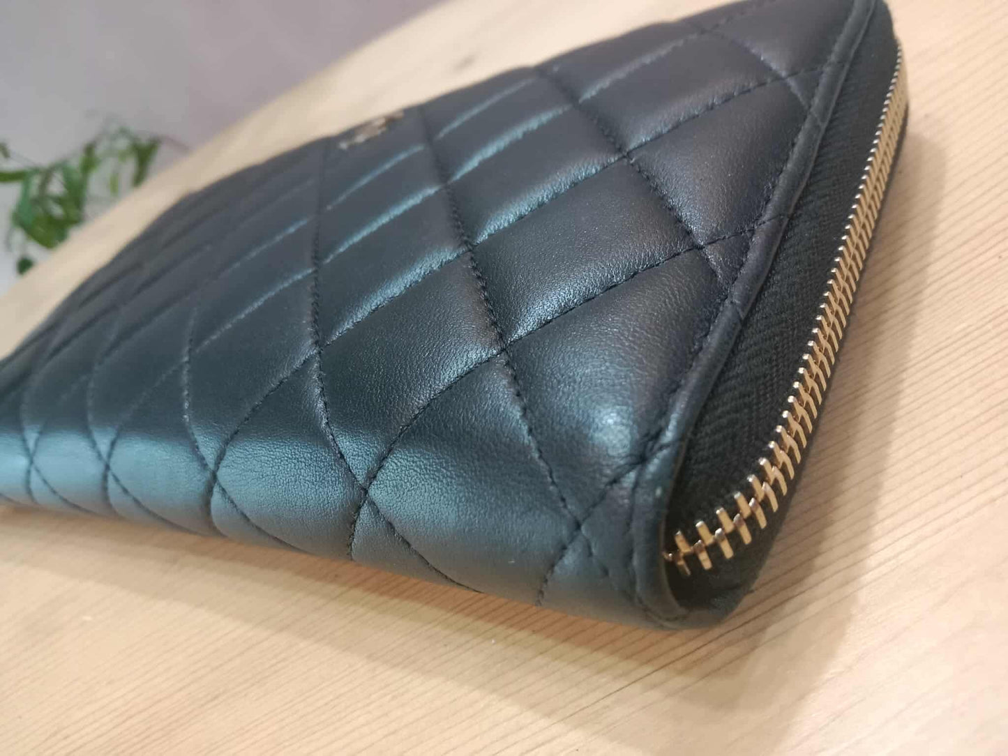 Chanel Quilted Leather Zip-Around Lambskin Wallet Series 22
