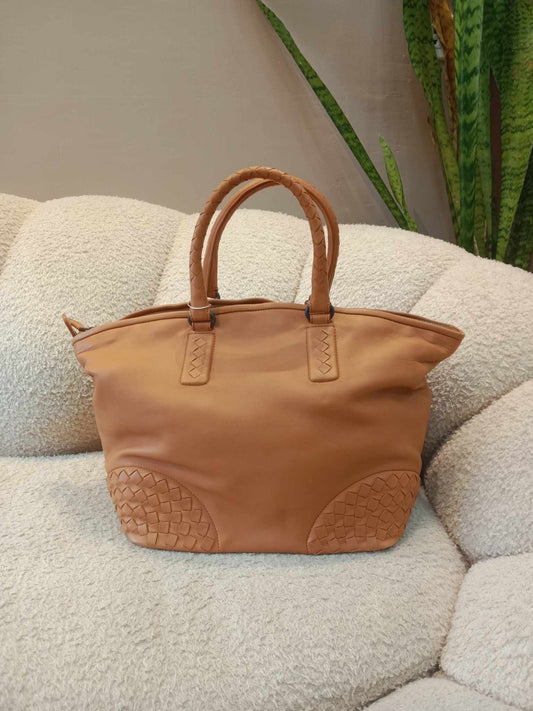 Bottega Veneta Boston Beige Handbag