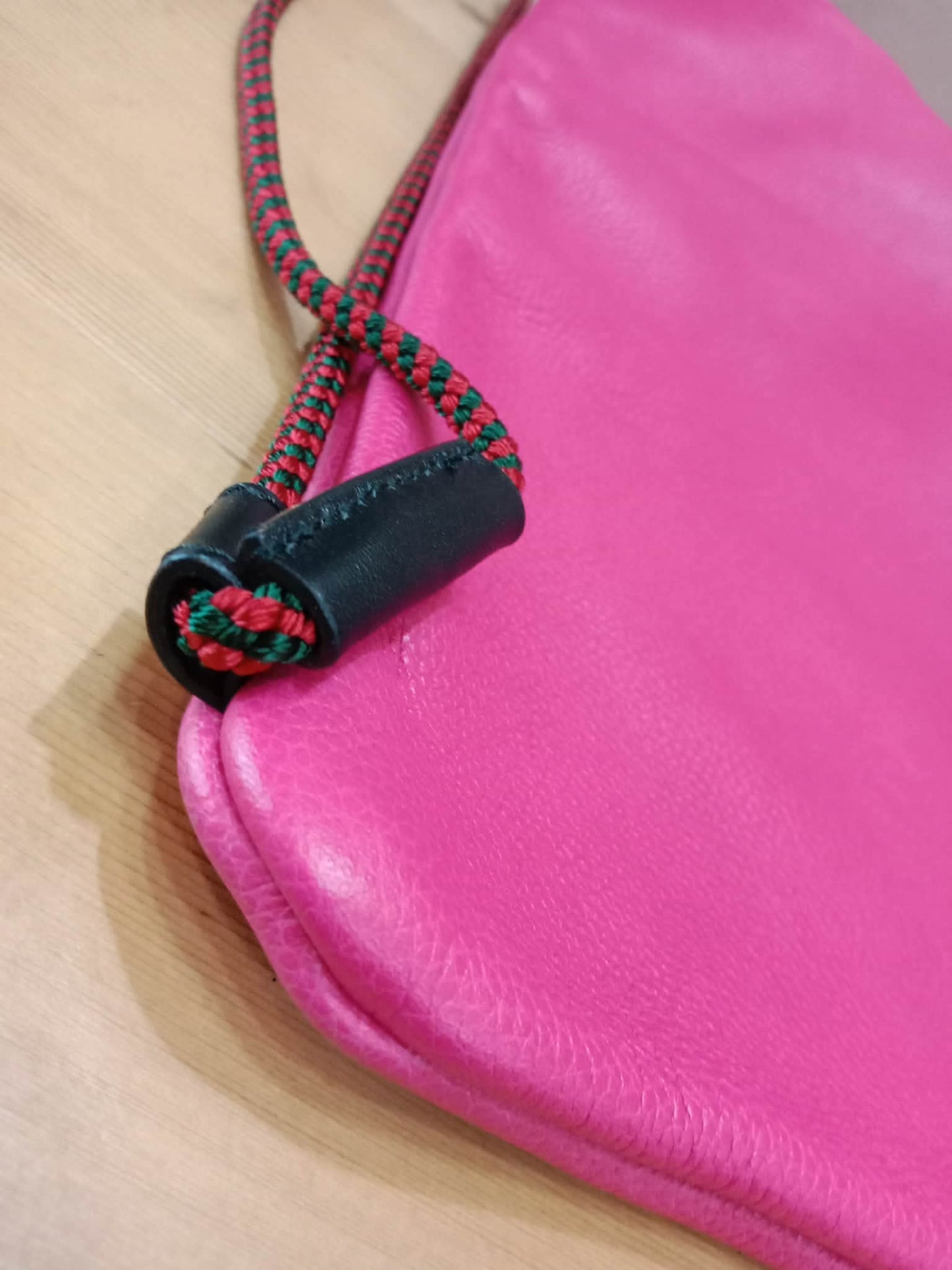 Gucci Printed Drawstring Backpack Grained Leather Pink/Black