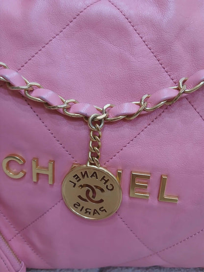 Chanel 22 Hobo Calfskin Pink Microchipped