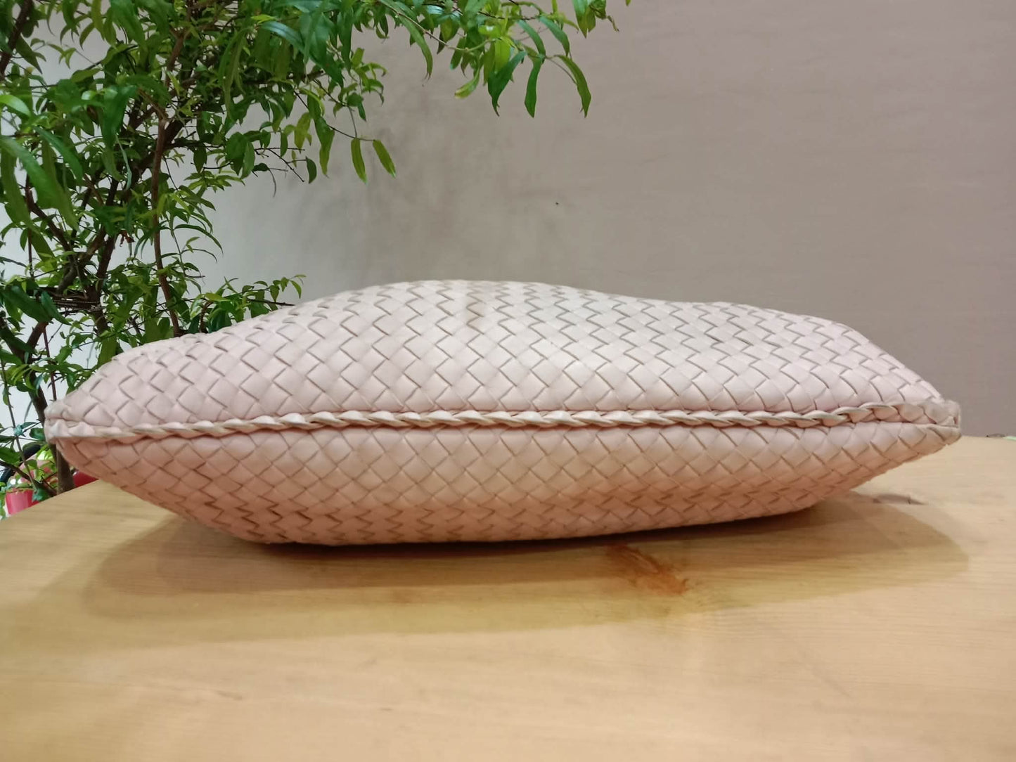 Bottega Veneta Intrecciato Hobo Bag Pink