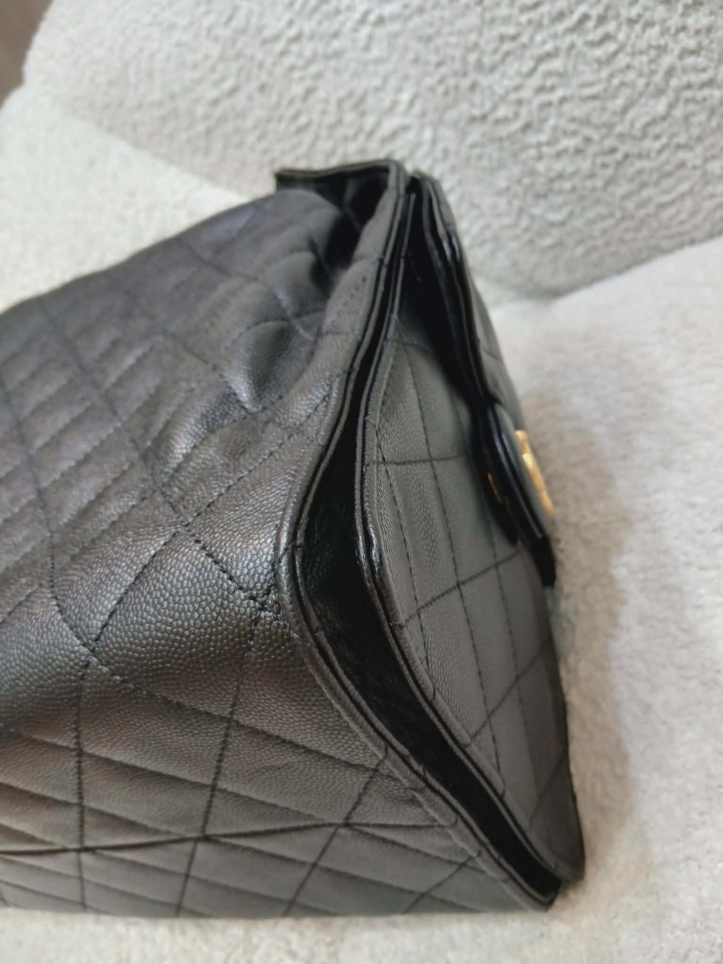 Chanel 25 Black Caviar Microchipped Fullset