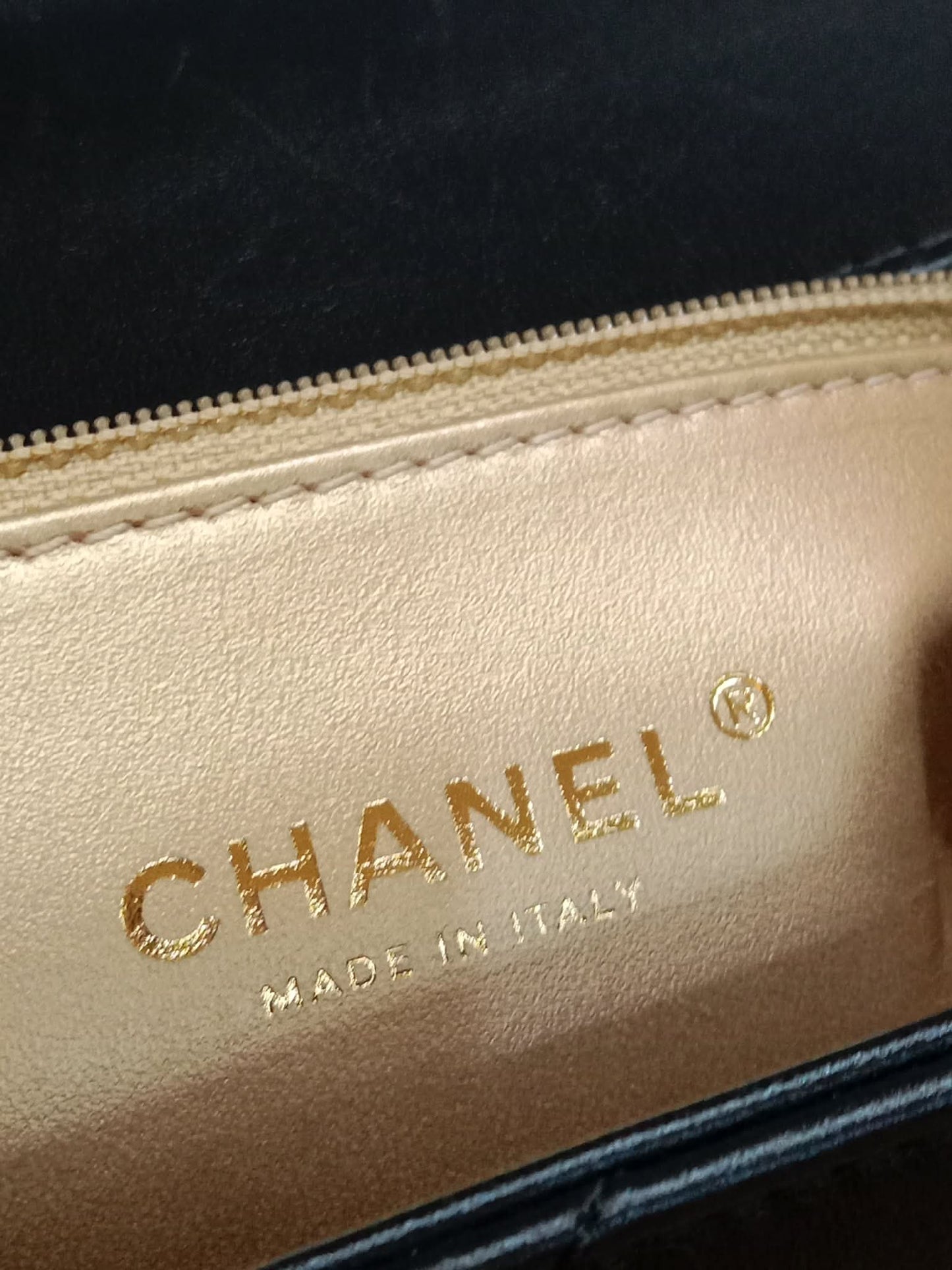 Chanel La Parisienne Quilted Lambskin Tophandle Bag Black Series 30