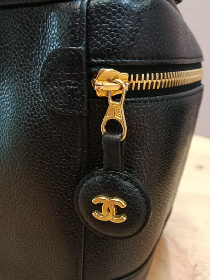 Chanel Vanity Caviar Black Series 4