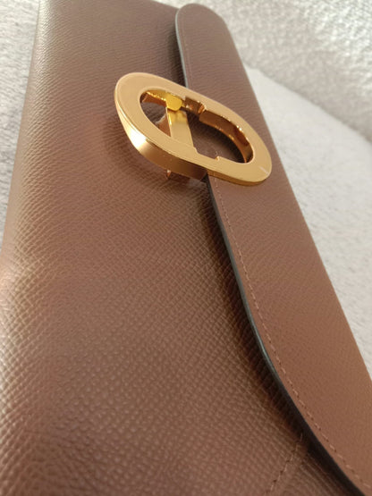 Hermes Maillon Chaine d'Ancre To Go Wallet Epsom Gold on Gold Stamp W 2024