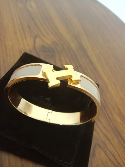 Hermes Clic H Bangle Bracelet Enamel Etoupe PM