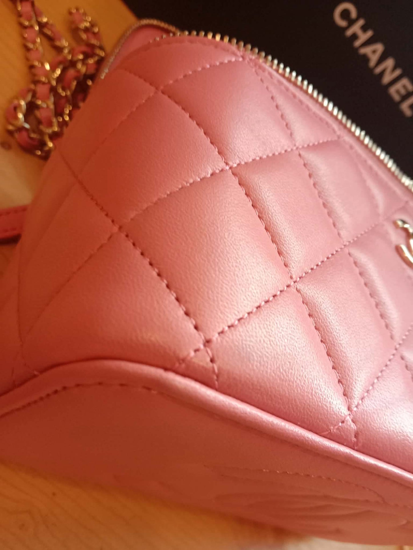 Chanel Vanity Tophandle Lambskin Pink Microchipped