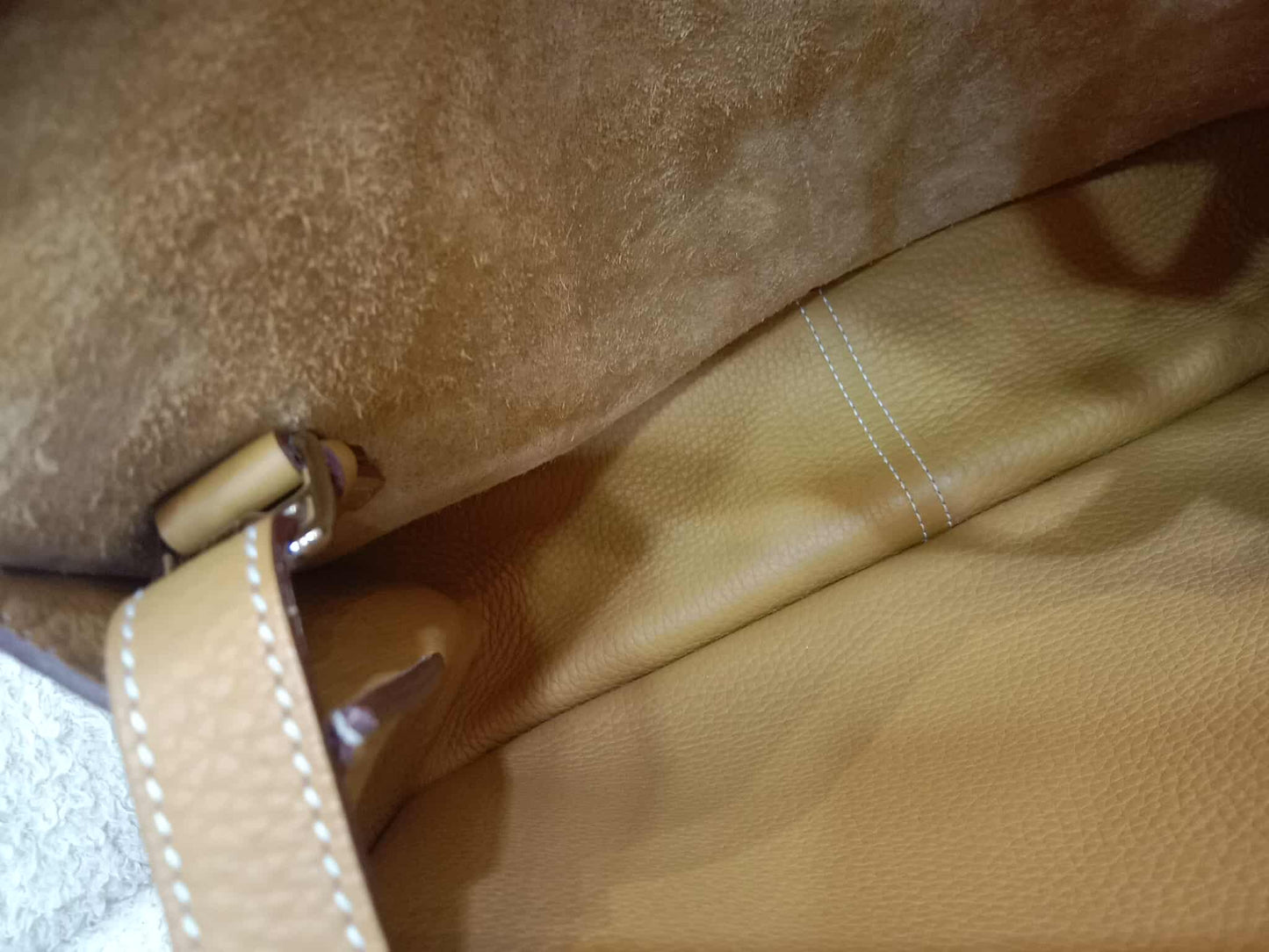 Hermes Halzan 31 Jaune Ambre Clemence Stamp R Square 2014