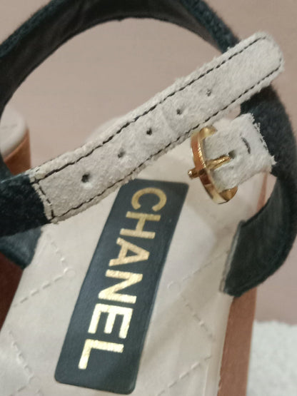 Chanel Wedge Sandals Black Canvas Embroidered Interlocking CC Logo Size 36