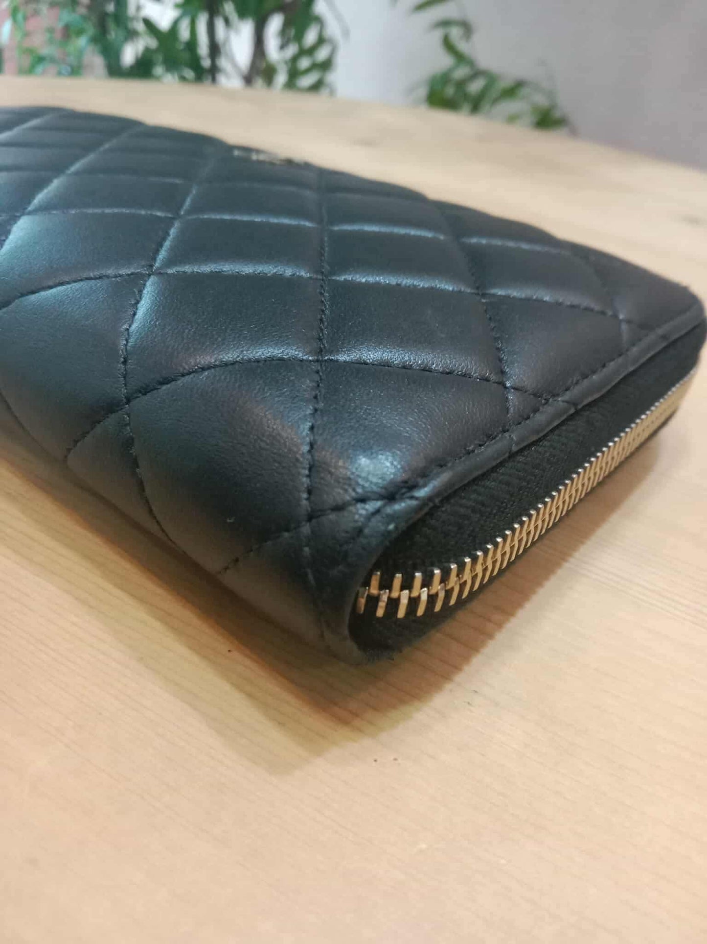 Chanel Quilted Leather Zip-Around Lambskin Wallet Series 22